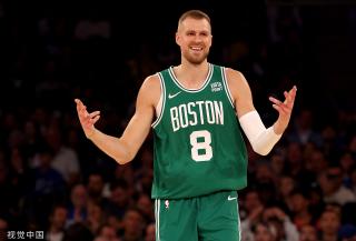 媒体为了追 媒体为了追