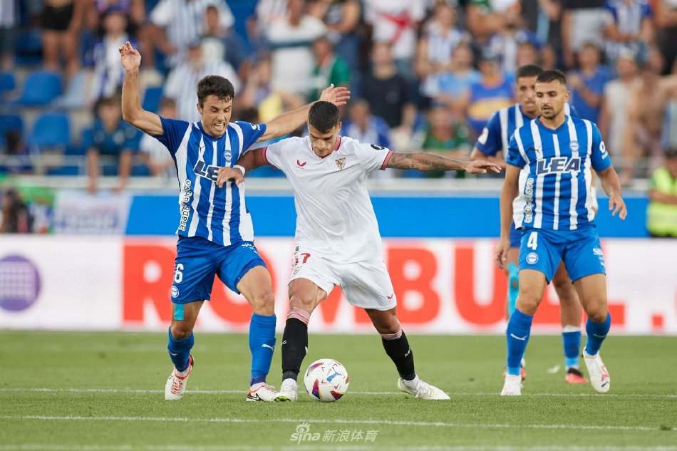 0次助攻 0次助攻