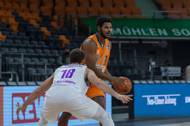 足球课堂连 足球课堂连