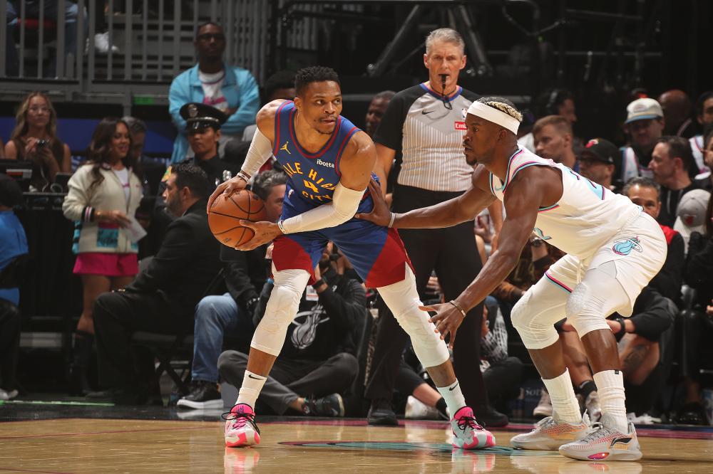 使得球队整 使得球队整