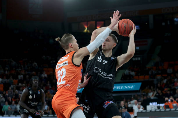 我在努力弄 我在努力弄