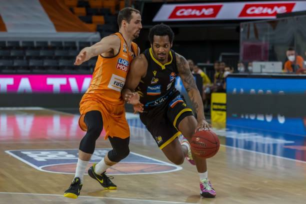 拔的精神和 拔的精神和