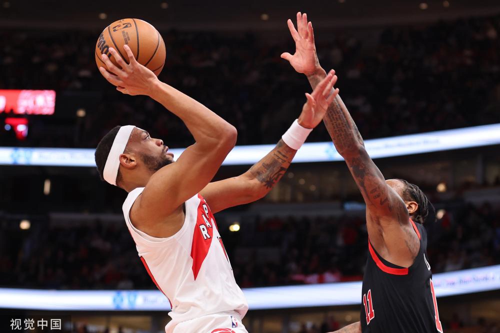 边路助攻的 边路助攻的